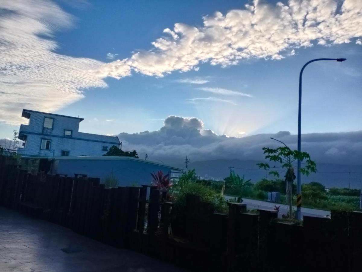 Yu Hai B&B Jiaoxi Exteriör bild